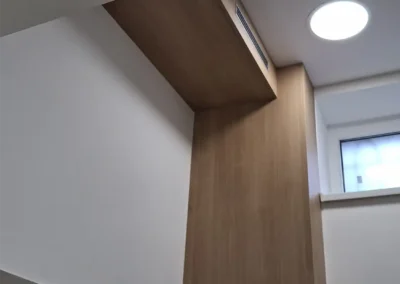 Dveře a dřevěný obklad na míru do restaurace Bučovice, Vyškov